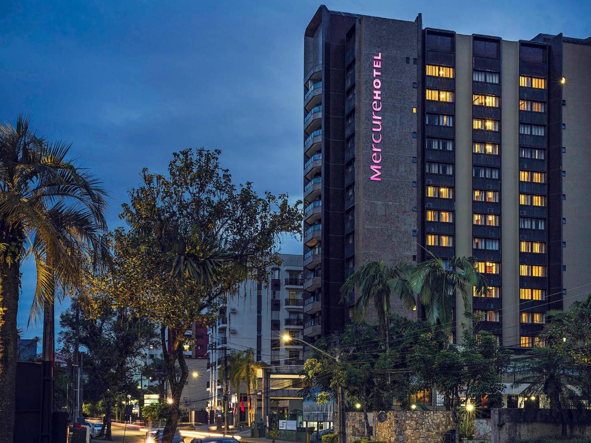 Apart Hotel Moderno Em Joinville Exterior foto